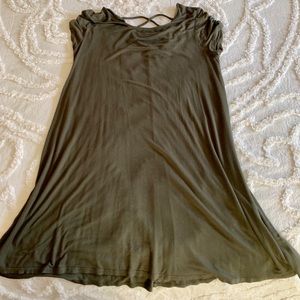 Olive green casual flowy over-the-knee dress